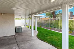 43240 Corte Almonte, Temecula, CA 92592 - Photo 9