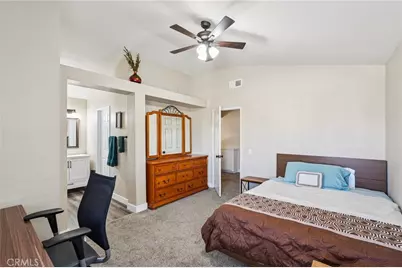 39908 Falcon Way, Murrieta, CA 92562 - Photo 17