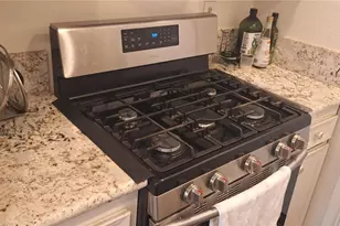 640 Corona, Hemet, CA 92545 - Photo 5