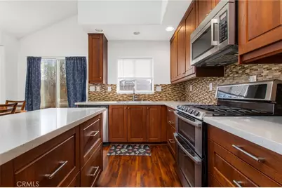 40160 Calle Yorba, Murrieta, CA 92562 - Photo 7