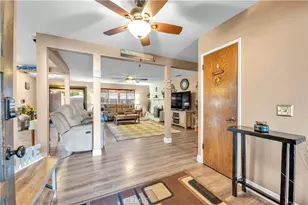 25907 New Chicago, Hemet, CA 92544 - Photo 13