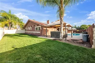 25907 New Chicago, Hemet, CA 92544 - Photo 37