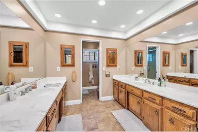 25907 New Chicago, Hemet, CA 92544 - Photo 23