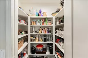 32016 Woodside Ct, Temecula, CA 92592 - Photo 11