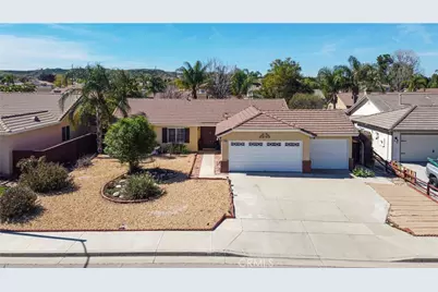 1948 Medoc, San Jacinto, CA 92583 - Photo 1