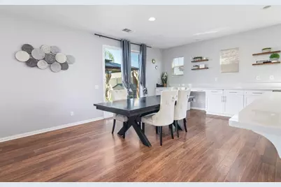 30354 Woodland Hills Street, Murrieta, CA 92563 - Photo 11