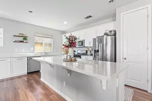 30354 Woodland Hills St, Murrieta, CA 92563 - Photo 13