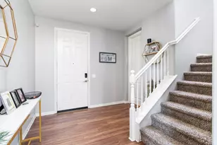 30354 Woodland Hills St, Murrieta, CA 92563 - Photo 5