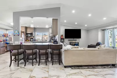 661 Woodhill, Rialto, CA 92376 - Photo 21