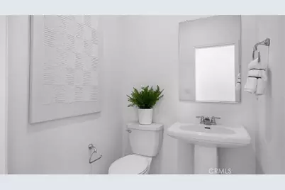 17886 McKenzie Court, Hesperia, CA 92345 - Photo 17