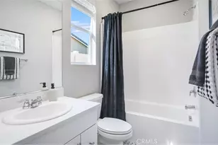 17613 Bassets St, Hesperia, CA 92345 - Photo 9