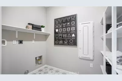 17613 Bassets Street, Hesperia, CA 92345 - Photo 19