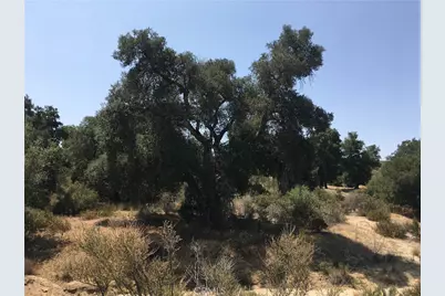 35010 Willow Creek Rd., Hemet, CA 92544 - Photo 3