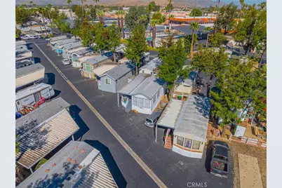 2750 W Acacia #L14, Hemet, CA 92545 - Photo 17