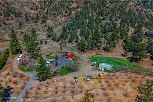 6230 Penguin, Wrightwood, CA 92397 - Photo 23