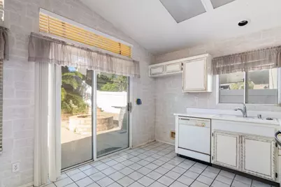 31125 Shicali Court, Temecula, CA 92592 - Photo 9