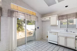 31125 Shicali Ct, Temecula, CA 92592 - Photo 9