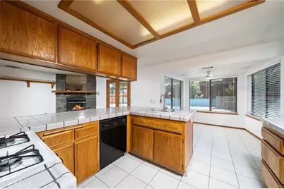 15821 Candlewood, Victorville, CA 92395 - Photo 15