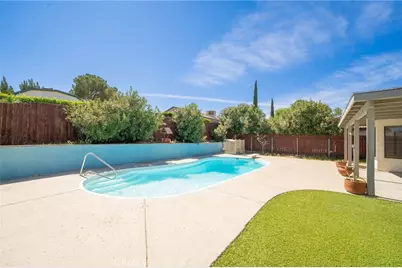 15821 Candlewood, Victorville, CA 92395 - Photo 29