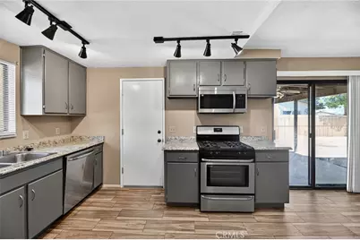 6243 Mojave, 29 Palms MCB, CA 92277 - Photo 9