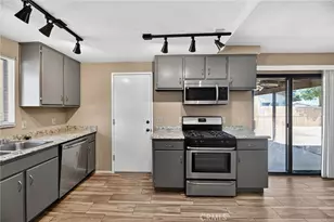 6243 Mojave, 29 Palms MCB, CA 92277 - Photo 9