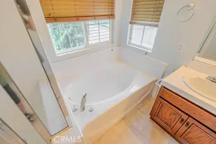 42466 Circulo Cavinara, Murrieta, CA 92562 - Photo 47