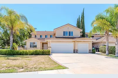 42466 Circulo Cavinara, Murrieta, CA 92562 - Photo 3