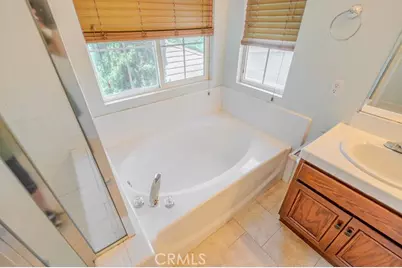 42466 Circulo Cavinara, Murrieta, CA 92562 - Photo 57