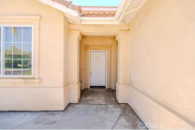 42466 Circulo Cavinara, Murrieta, CA 92562 - Photo 13