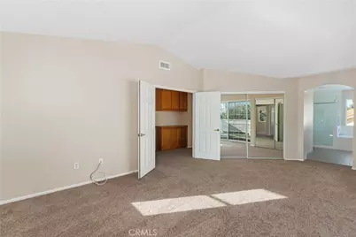 39600 Glenwood Court, Murrieta, CA 92563 - Photo 17