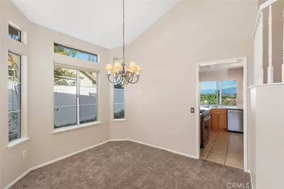 39600 Glenwood Court, Murrieta, CA 92563 - Photo 7