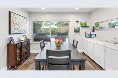 30198 La Primavera, Temecula, CA 92592 - Photo 9