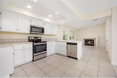 30449 Early Round, Canyon Lake, CA 92587 - Photo 3