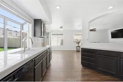 24516 Camino Mirabella, Murrieta, CA 92562 - Photo 13