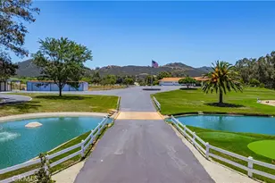 26465 Douglas Ave, Murrieta, CA 92562 - Photo 9