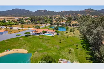 26465 Douglas Avenue, Murrieta, CA 92562 - Photo 13