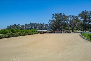 26465 Douglas Ave, Murrieta, CA 92562 - Photo 21