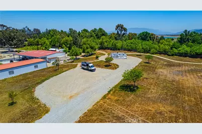 26465 Douglas Avenue, Murrieta, CA 92562 - Photo 43