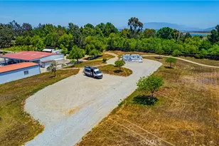 26465 Douglas Ave, Murrieta, CA 92562 - Photo 43