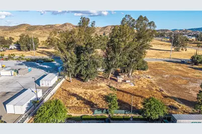 29489 3rd, Lake Elsinore, CA 92532 - Photo 9