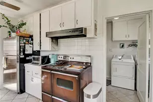 4637 Presidio Dr, View Park, CA 90008 - Photo 7