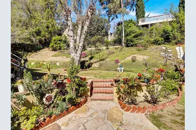 4637 Presidio Drive, View Park, CA 90008 - Photo 17