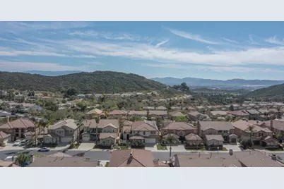 27194 Red Maple, Murrieta, CA 92562 - Photo 53