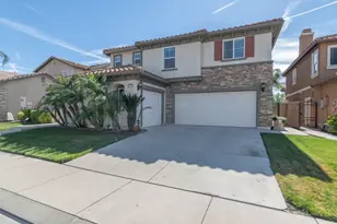27194 Red Maple, Murrieta, CA 92562 - Photo 3