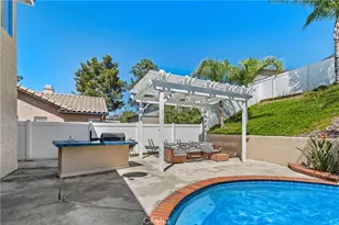 23992 Chatenay Ln, Murrieta, CA 92562 - Photo 45