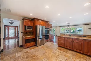 30297 Skippers Way, Canyon Lake, CA 92587 - Photo 7