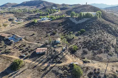 17751 Lake Mathews, Perris, CA 92570 - Photo 5