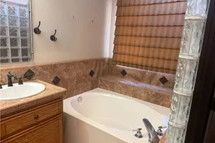 1250 Granite, Hemet, CA 92543 - Photo 11