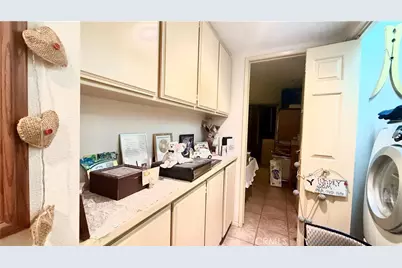 43170 Wall #E, Hemet, CA 92544 - Photo 9
