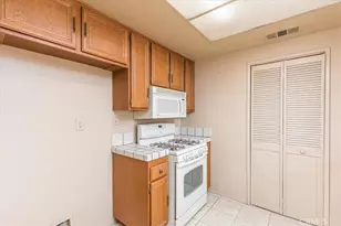 28299 Encino Dr, Menifee, CA 92586 - Photo 15